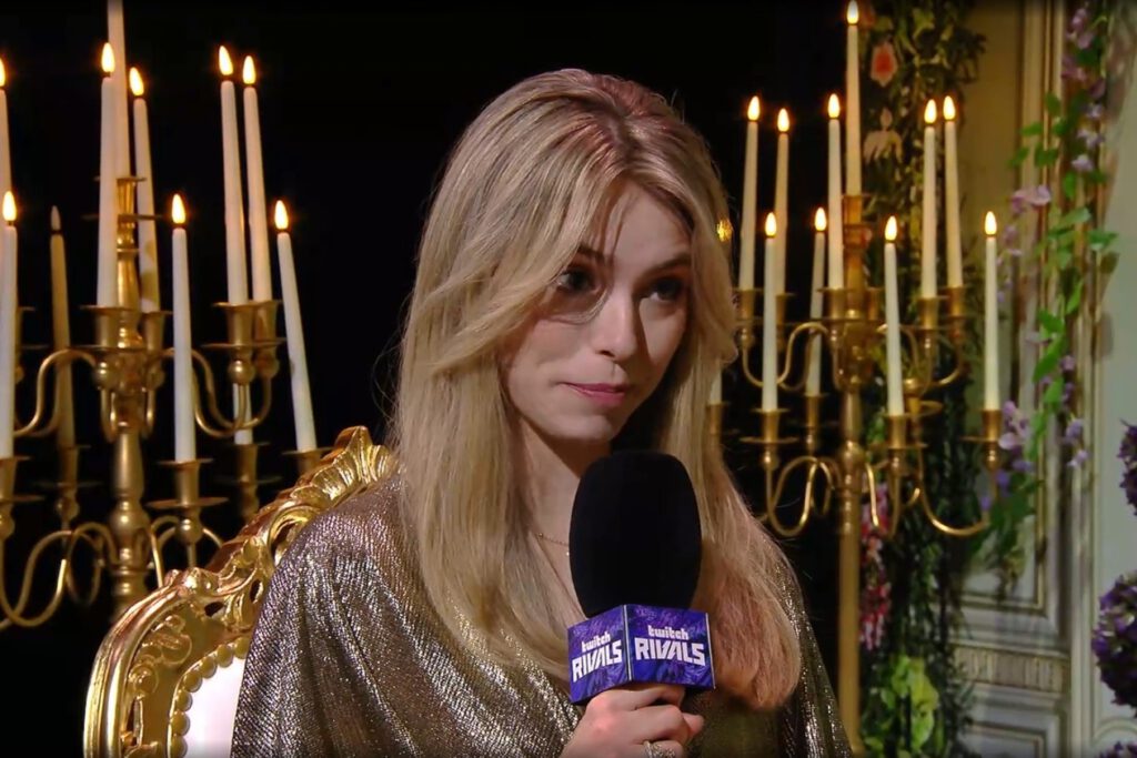 Anna Cramling bei der Eröffnung der „Anna Cramling Grand Chess Gala“, © TwitchCon 2025