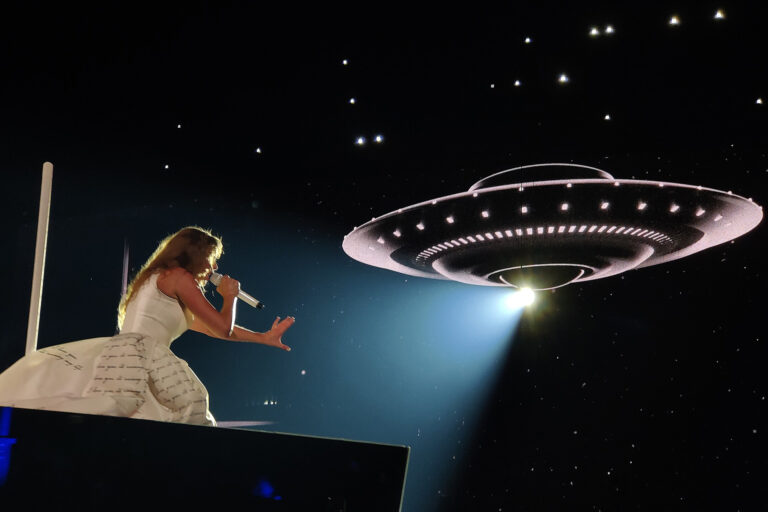 Taylor Swift Charli XCX