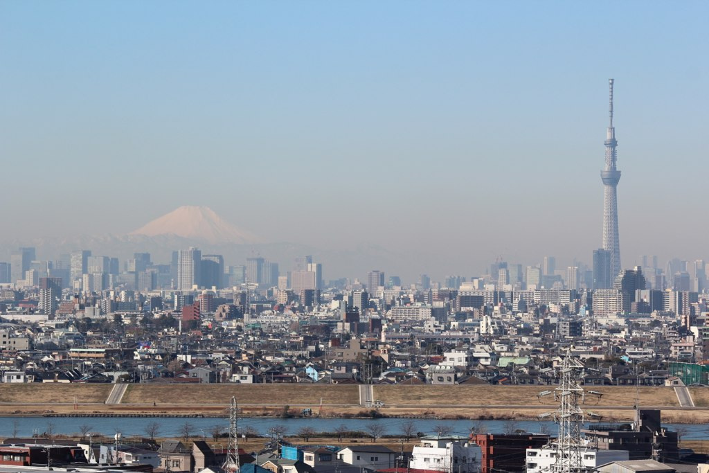 Der Tokyo Sky Tree überragt seit 2012 mit seinen 634 Metern die japanische Hauptstadt.