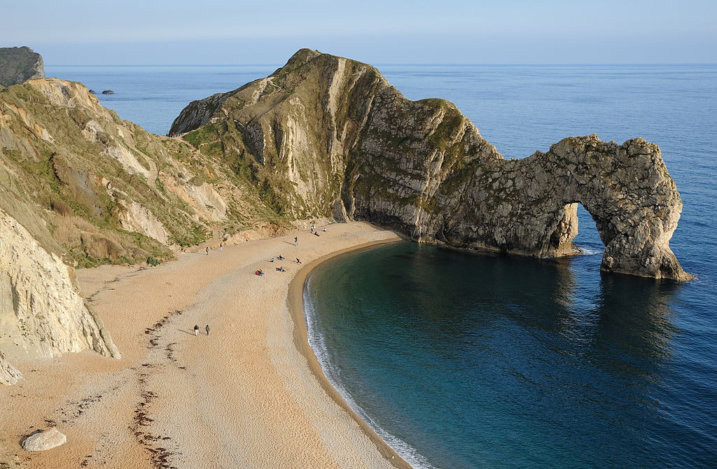 Durdle Door an der Jurassic Coast - Die geplante Müllverbrennungsanlage auf der Isle of Portland könnte den Unesco-Welterbestatus der Jura-Küste gefährden.