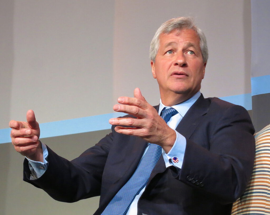 Jamie Dimon sieht die Welt an der Schwelle zu einem neuen Weltkrieg stehen.