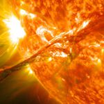 Das Sonnenmaximum, der Höhepunkt des 11-jährigen Sonnenzyklus, sorgt für vermehrte Sonnenflecken und stärkere Sonneneruptionen.