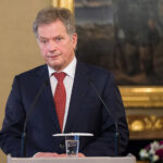 Sauli Niinistö empfiehlt im EU-Bericht, Haushalte sollten für den Ernstfall Vorräte für mindestens 72 Stunden bereithalten. © Wikimedia