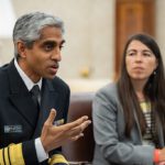 Vivek Murthy warnt die Amerikaner in seinem Abschiedsrezept vor Einsamkeit, sozialer Entfremdung und Sinnkrisen – mit schwerwiegenden Folgen für die Gesundheit.