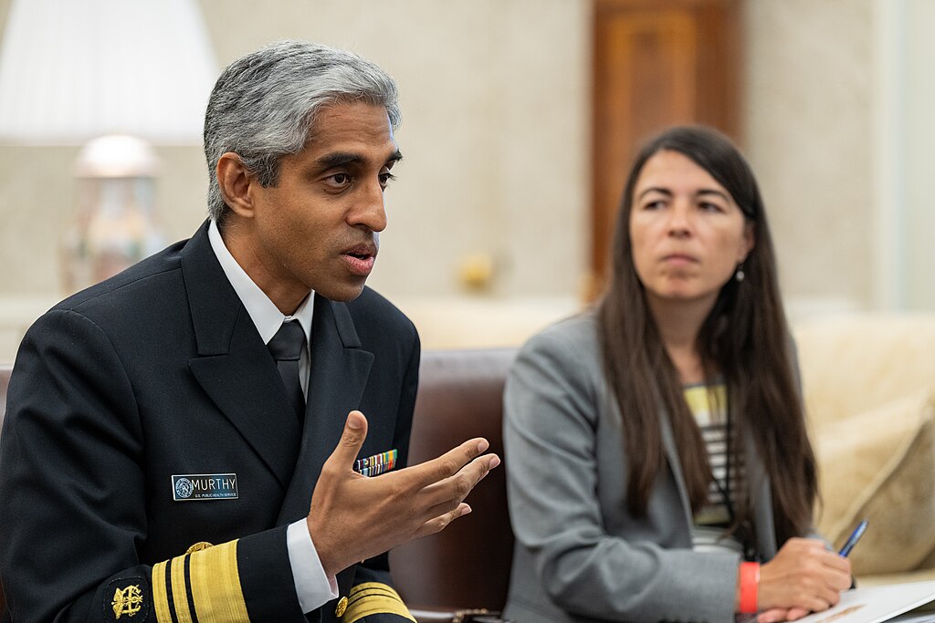 Vivek Murthy warnt die Amerikaner in seinem Abschiedsrezept vor Einsamkeit, sozialer Entfremdung und Sinnkrisen – mit schwerwiegenden Folgen für die Gesundheit.