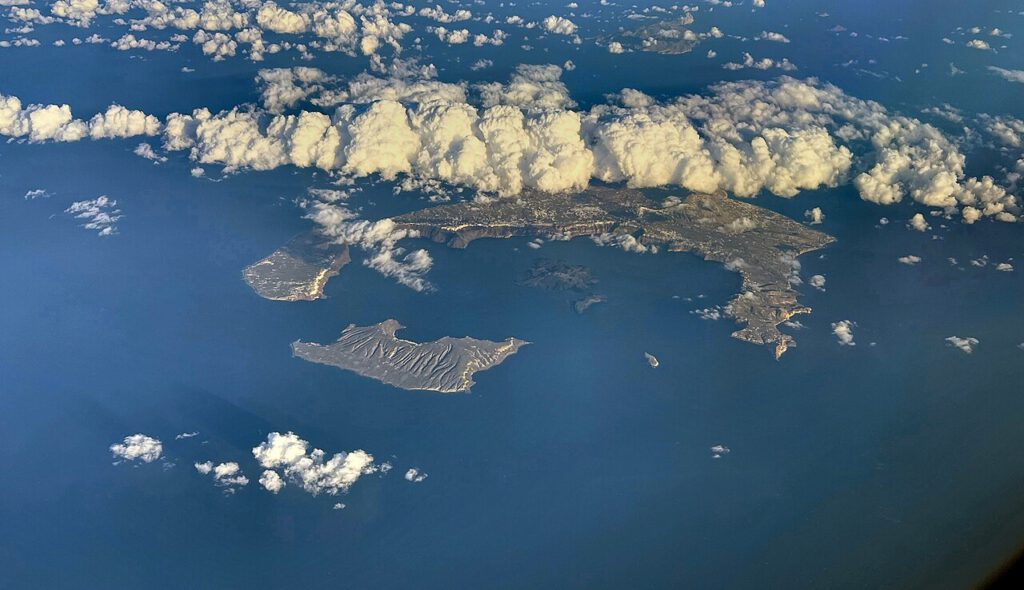 Dauerbeben auf Santorini: Seit dem 24. Januar Erschütterungen im Minutentakt, stärkstes mit Magnitude 5,2.