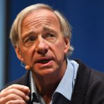 Ein Handelskrieg mit historischem Echo? Ray Dalio sieht alarmierende Parallelen zur Wirtschaftspolitik der 1930er-Jahre.