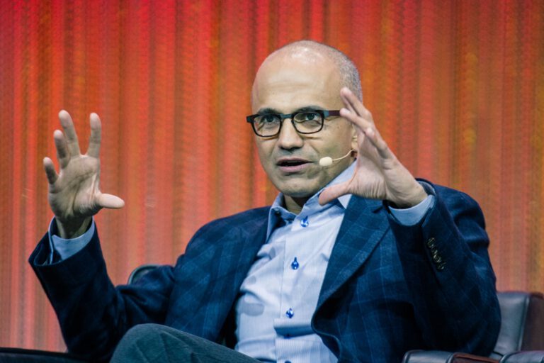 KI programmiert bereits rund 30 Prozent des Codes bei Microsoft