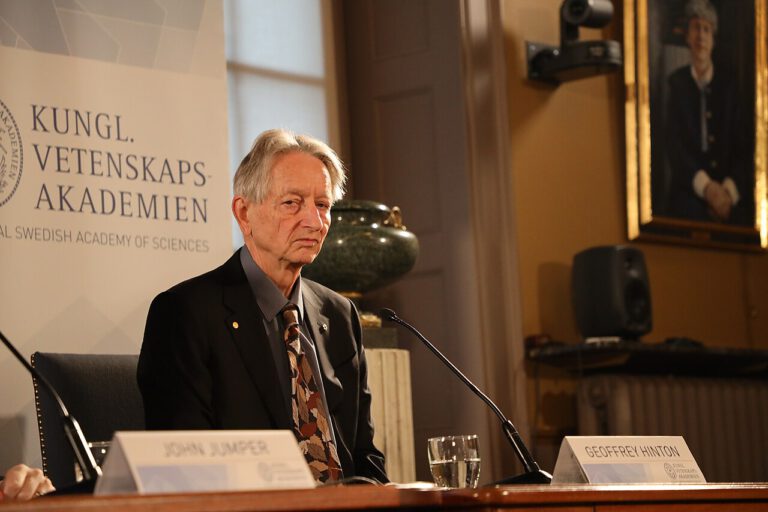 Geoffrey Hinton ist froh, 77 zu sein – Kritik an KI-Firmen wird lauter
