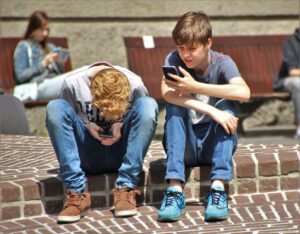 The Lancet: So krank und überfordert sind Jugendliche 2030