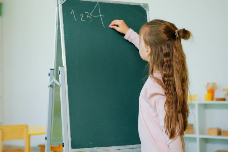 Wohlbefinden von Kindern leidet – Deutschland rutscht ab