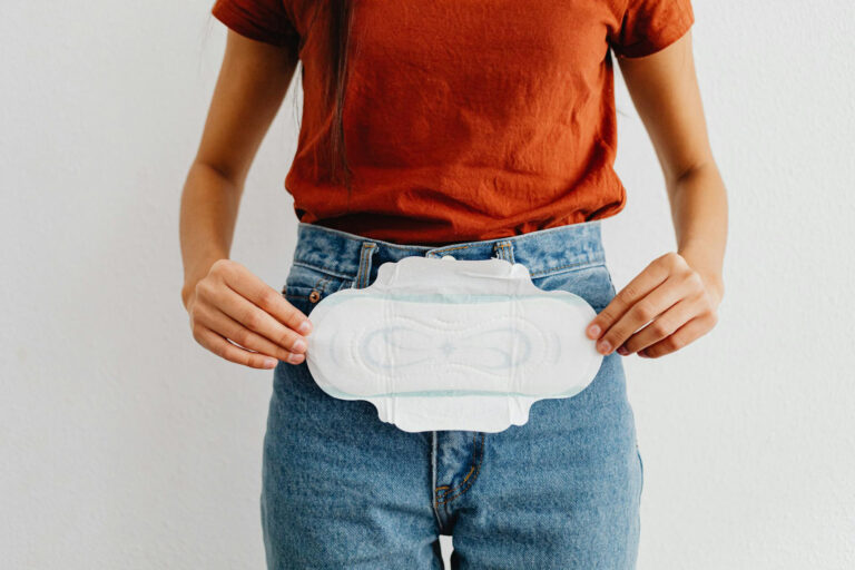 Binde erkennt Krankheiten im Menstruationsblut