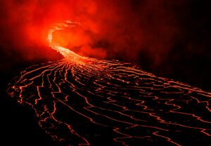 Entdeckung in Lava: Gold wandert aus dem Erdkern nach oben