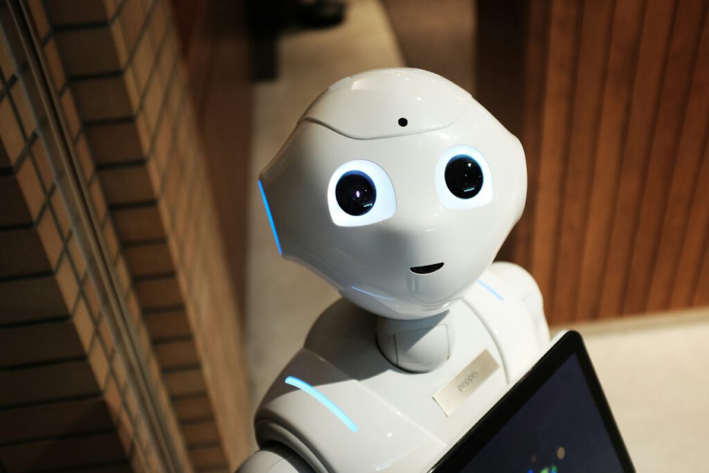 MIT entwickelt Roboter, den man selbst trainieren kann.
