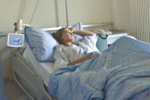 Stress durch Geräusche verschlimmert Schmerzen