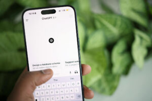 KI-Chatbots sehen eigene Fehler nicht ein