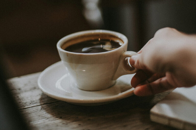 Gefährliche Kombi: Koffein schwächt die Wirkung von Antibiotika