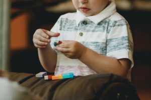 Chemikalien im Job verschlimmern Autismus bei Kindern