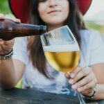 Gen Z kehrt Alkohol den Rücken, doch nicht nur aus reiner Vernunft