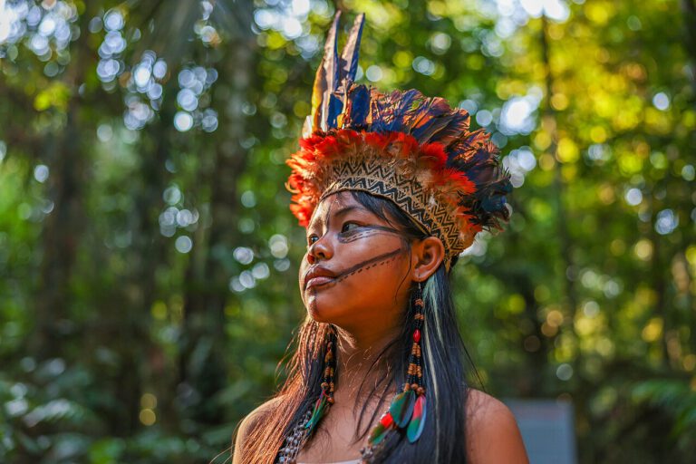 Indigene Gemeinschaften schützen die Wälder – und damit auch die Gesundheit unzähliger Menschen im Amazonas und weit darüber hinaus.