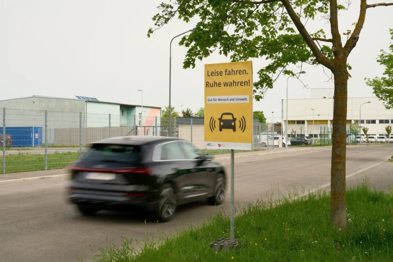 Verkehrslärm reduzieren durch bewusstes Fahren