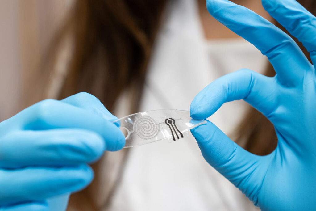 Biomarker im Schweiß: Pflaster warnt früh vor Krankheiten