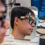KI-Brille erkennt Stress, Müdigkeit und Krankheiten – am Blinzeln
