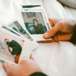 Betrachten alter Fotos