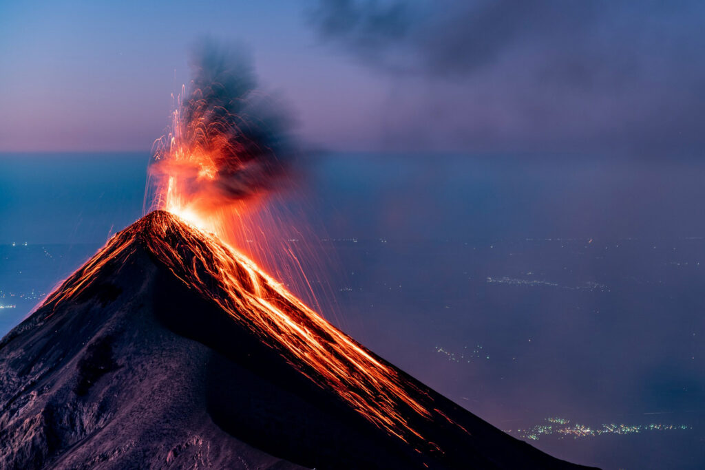 Rätsel der ruhigen Vulkane gelöst: Gasblasen verhindern Explosion