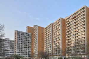 Ein Wohnungskomplex am Berliner Mehringplatz.