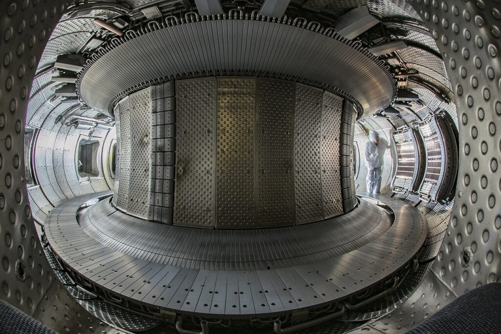 Tokamak WEST