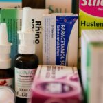 Bei Halsschmerzen helfen oft einfache Hausmittel – viele Apothekenpräparate schneiden im Test nicht besser ab.