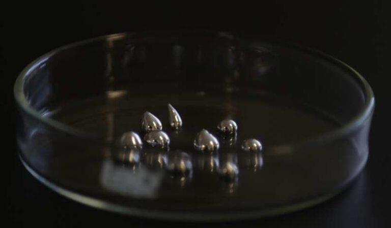 Eine Schale mit Gallium