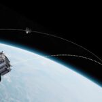 Phoenix 2 soll bis zu 100 Kilogramm Fracht aus dem Erdorbit zurückbringen. Der aufblasbare Hitzeschild bremst die Kapsel beim Wiedereintritt ab und soll mehrfach nutzbar sein. © Atmos Space Cargo