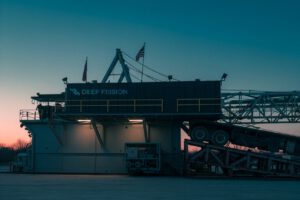 In Kansas bohrt Deep Fission bereits für den Atomreaktor der Zukunft: In rund 1,6 Kilometer Tiefe soll der kleine Meiler später Strom für Rechenzentren liefern.