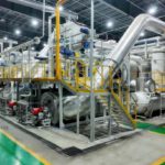 Aus Plastikmüll soll Flugzeugtreibstoff werden: Niutech liefert die Technik, mit der eine große Raffinerie künftig SAF herstellen soll.