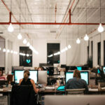 Angestellte in einem Büro
