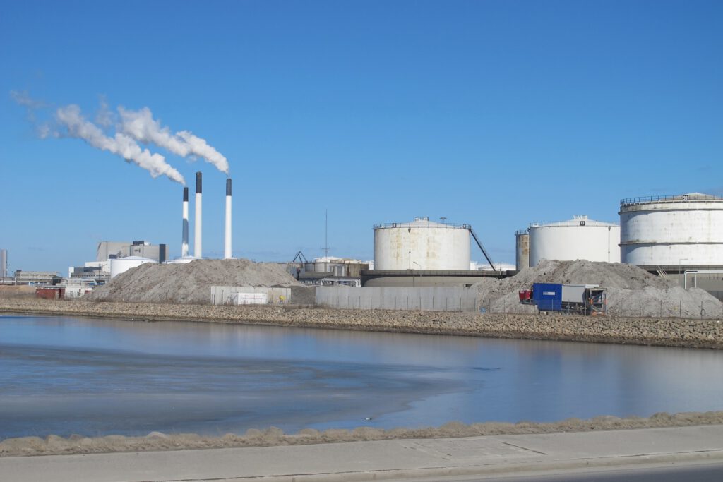 Viele industrielle Prozesse sind auf Wasser angewiesen. © Fraunhofer IGB