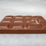 Ein Startup kann aus einer einzigen Kakaobohne genug Kakaobutter für Schokoladentafeln herstellen. © Celleste Bio