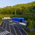 An den QIJI-Wechselstationen sollen Elektro-Lkw innerhalb von nur fünf Minuten eine volle Batterie erhalten. CATL plant bis Ende 2027 insgesamt 2.000 solcher Anlagen in China. © CATL