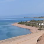 Der Issyk-Kul-See im Tian-Shan-Gebirge war über Jahrhunderte Teil wichtiger Handelswege zwischen Ost- und Zentralasien.