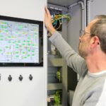 Die Fraunhofer-Plattform verknüpft Betriebsdaten von Biogasanlagen und ermöglicht KI-gestützte Prognosen. So lässt sich besser planen, wann Biogas gespeichert und Strom erzeugt werden sollte. © Fraunhofer IGB