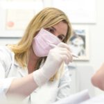 Neuer Mundkrebs-Test mit Bürste erkennt Krebs in einer Stunde