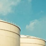 Neues Verfahren macht Wasserstoff aus Methan effizienter und CO₂-ärmer.