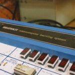 Mikrocomputer wie dieser stehen für den technologischen Wettlauf der 1970er- und 1980er-Jahre. Die Stasi beschaffte dafür auch technisches Wissen aus dem Westen.