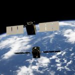 Satelliten könnten künftig direkt im Orbit neuen Treibstoff erhalten.