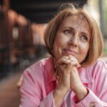 Die Wechseljahre verändern den weiblichen Körper bereits bis zu 15 Jahre vor der letzten Regelblutung. Rund um die Menopause geraten zahlreiche Körperfunktionen sprunghaft in Bewegung.
